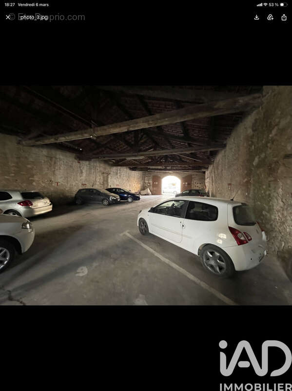 Photo 2 - Parking à BEZIERS