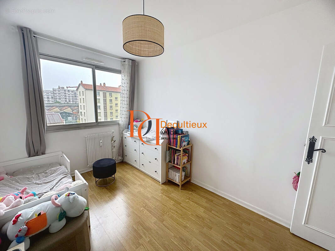 Appartement à VILLEURBANNE