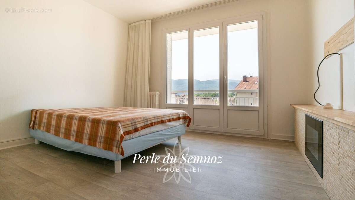 Appartement à CRAN-GEVRIER