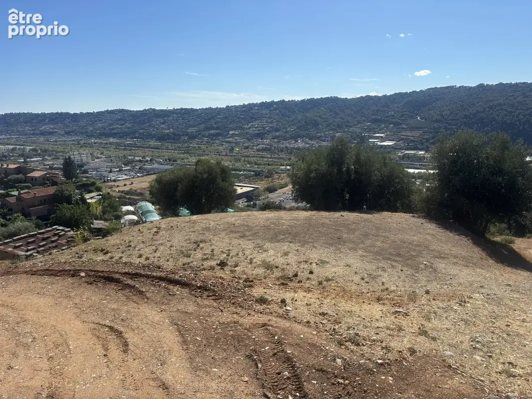 Terrain plat 1 404 m2   division autorisée   potentiel constructible   vue mer possible - photo 14