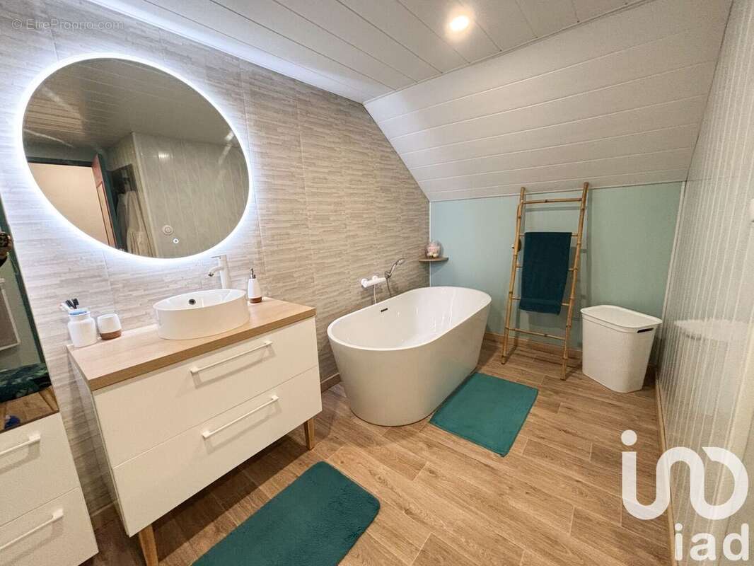 Maison 121 m² à Thoury-Ferottes  - photo 7