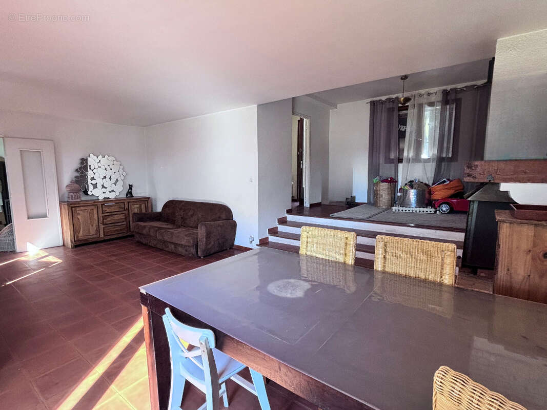 Maison à LA CADIERE-D&#039;AZUR