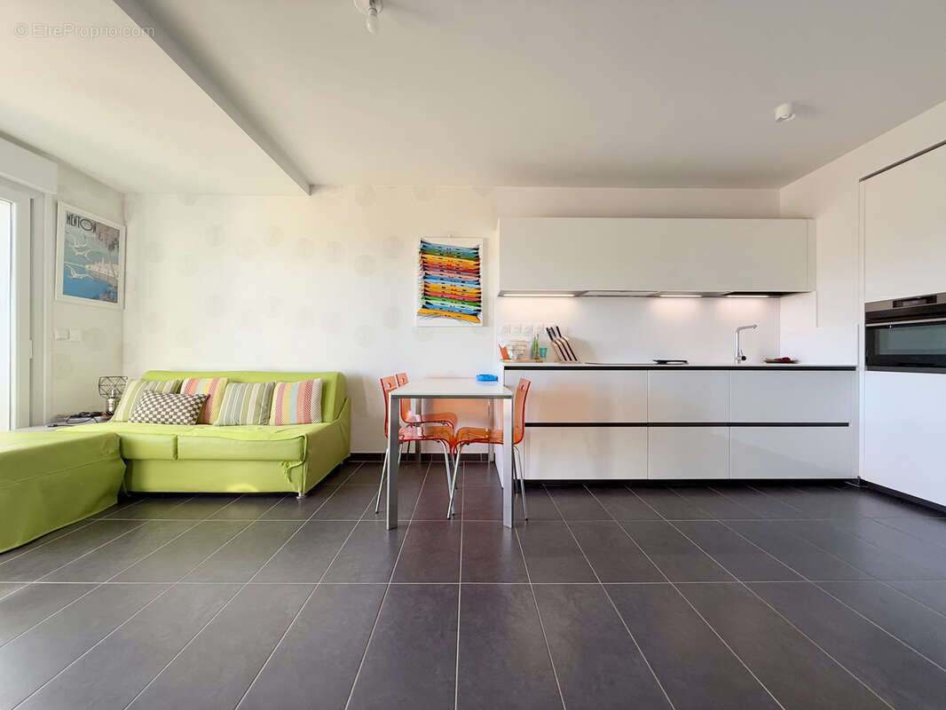 Appartement à ROQUEBRUNE-CAP-MARTIN
