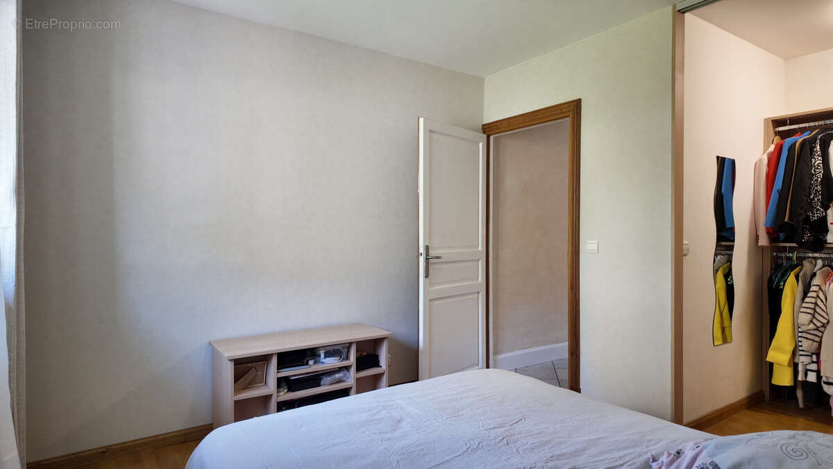 Maison à SAINT-JEOIRE-PRIEURE