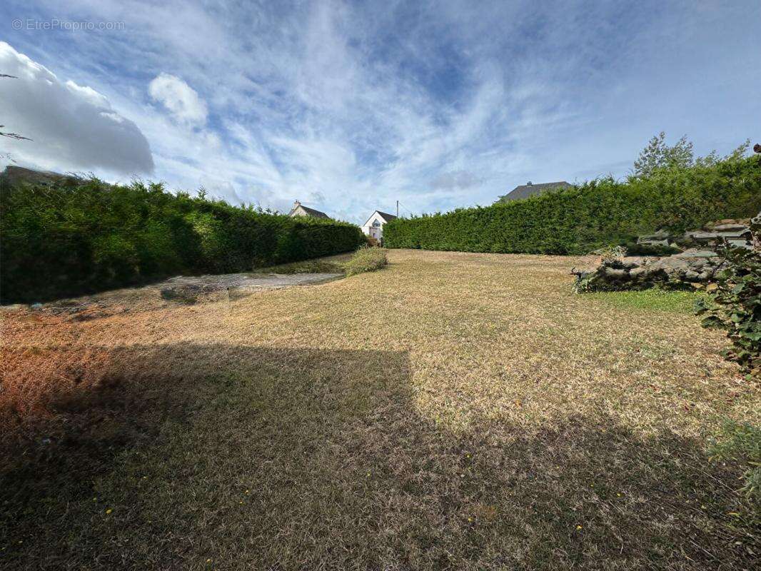 Terrain à ETABLES-SUR-MER
