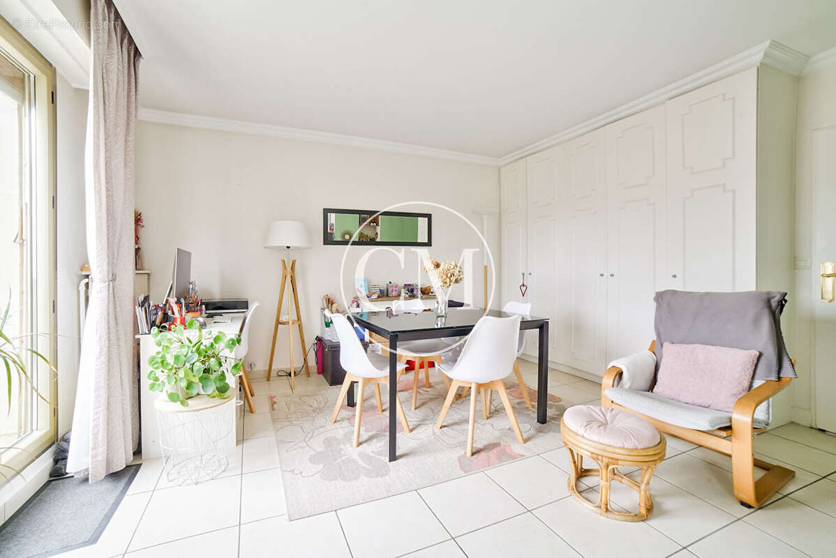 Appartement à VERSAILLES