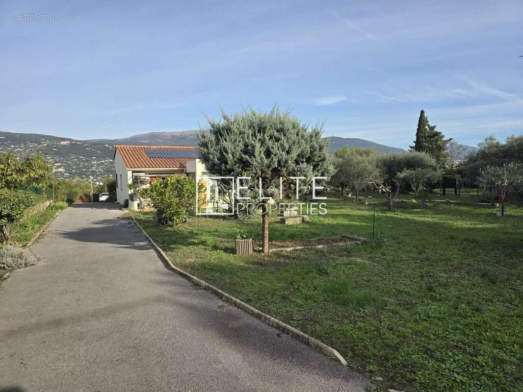 Maison à PEYMEINADE