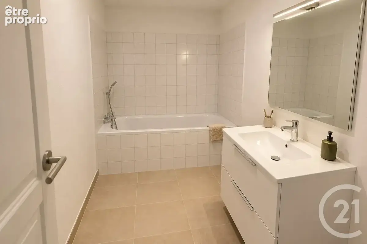 Appartement 3 pièces 64 m² à vendre à Lyon-7e (69007) - photo 5