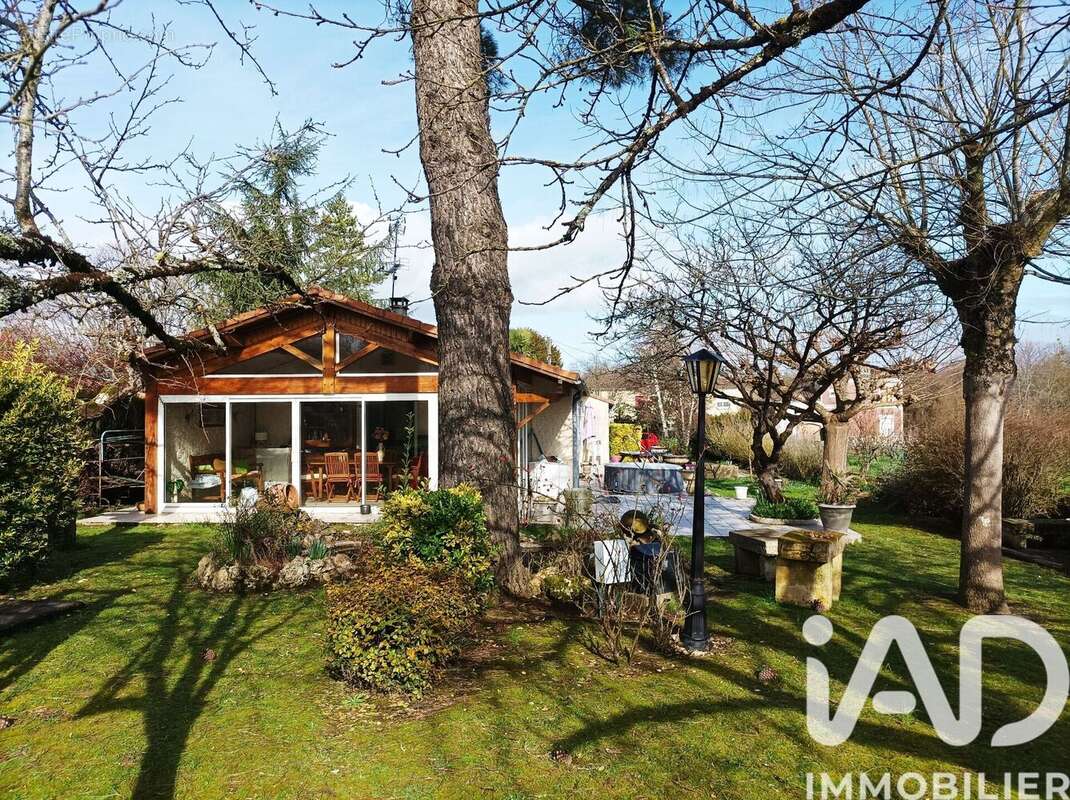 Photo 2 - Maison à MESNAC