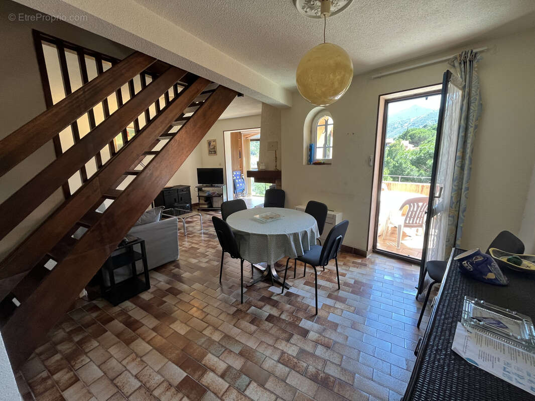Maison 3 pieces avec terrasse parking, calme et belle vue - photo 4