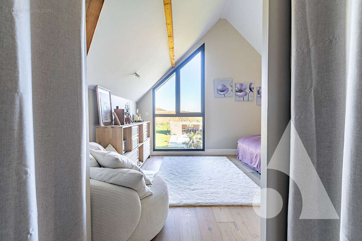 Maison à SAINT-MARTIN-LONGUEAU