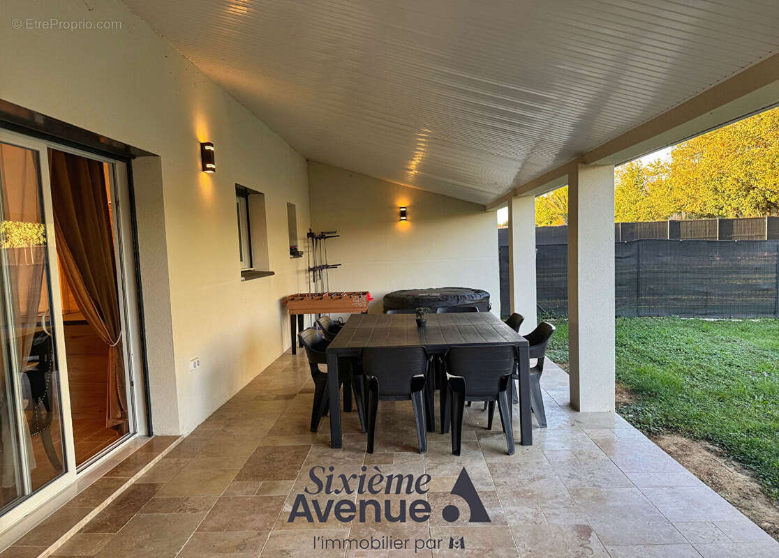 Maison à LES BARTHES