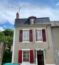 Maison à SAINT-SAULGE