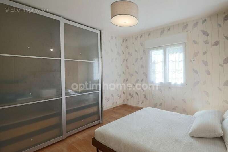 Maison à MOUSSY-LE-NEUF