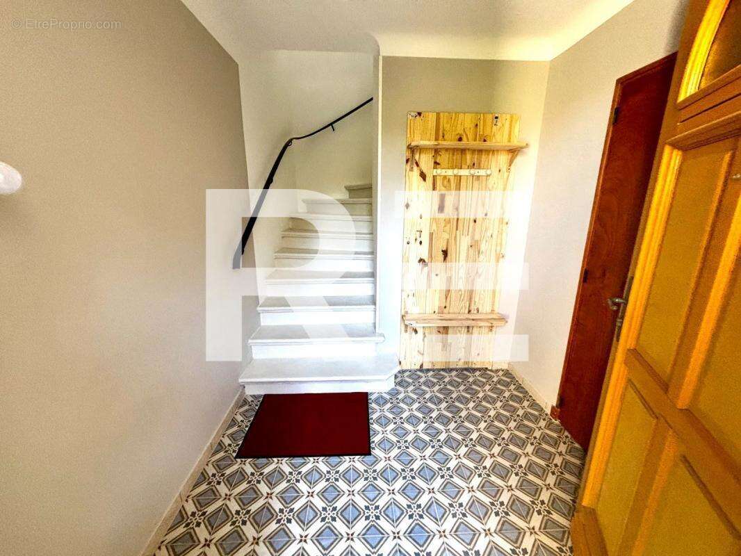 Maison à VAISON-LA-ROMAINE