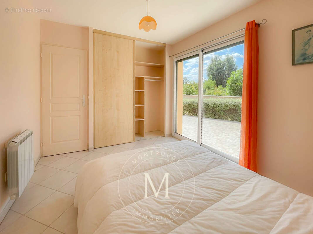 Maison de 120m² à Misy-sur-Yonne - 1460m² de terrain - photo 9