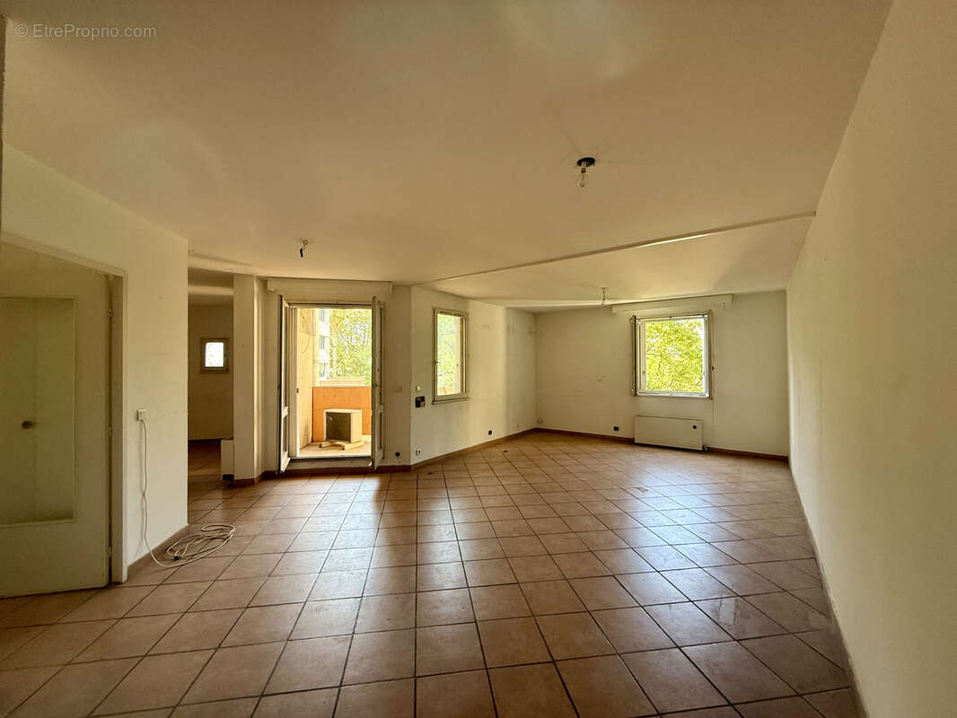 Appartement de type 5 de 138m2 - photo 2