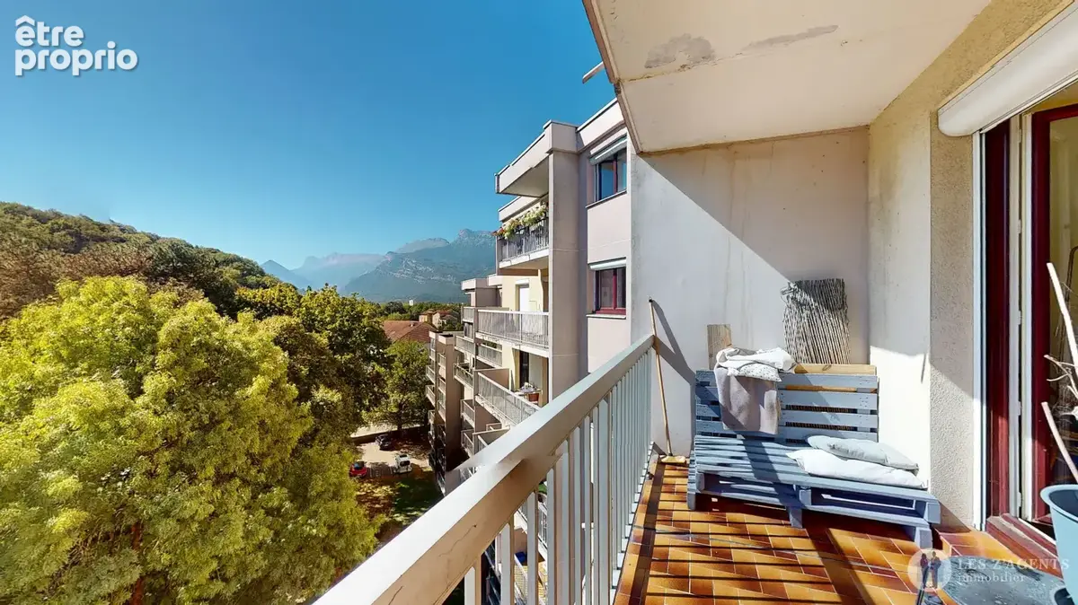 T4 de 83 m² avec deux balcons résidence les essarts - photo 16