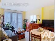Photo 1 - Appartement à COMBS-LA-VILLE
