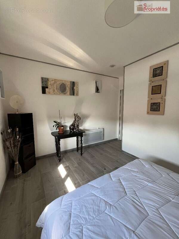 Maison 148 m² à Saint-Loup-Cammas  - photo 9