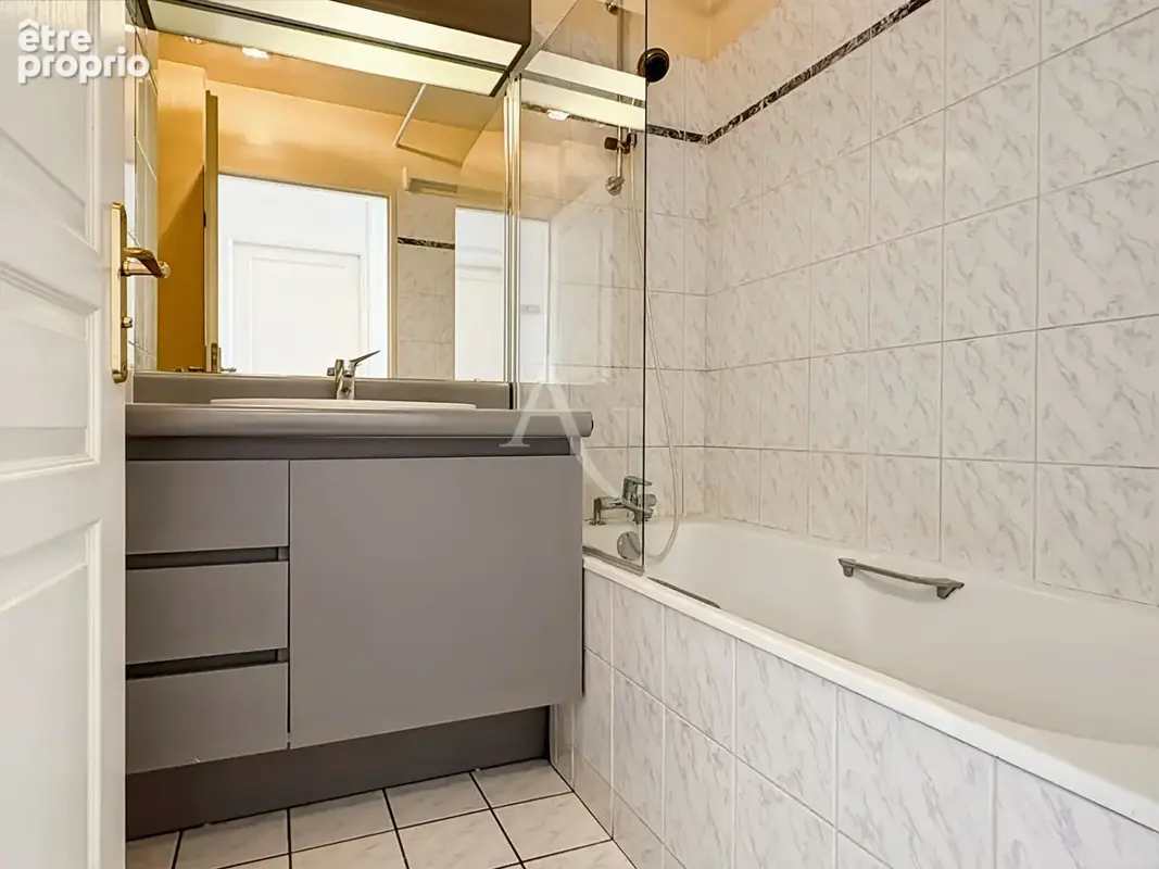 Boulogne Silly-Gallieni  Studio 34 m²  9e étage   Vue panoramique  Balcon - photo 5
