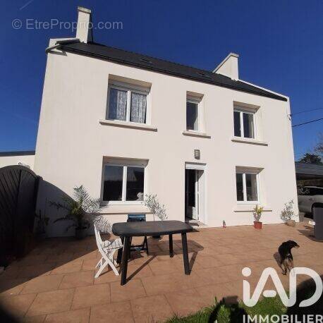 Photo 1 - Maison à PLOUHINEC