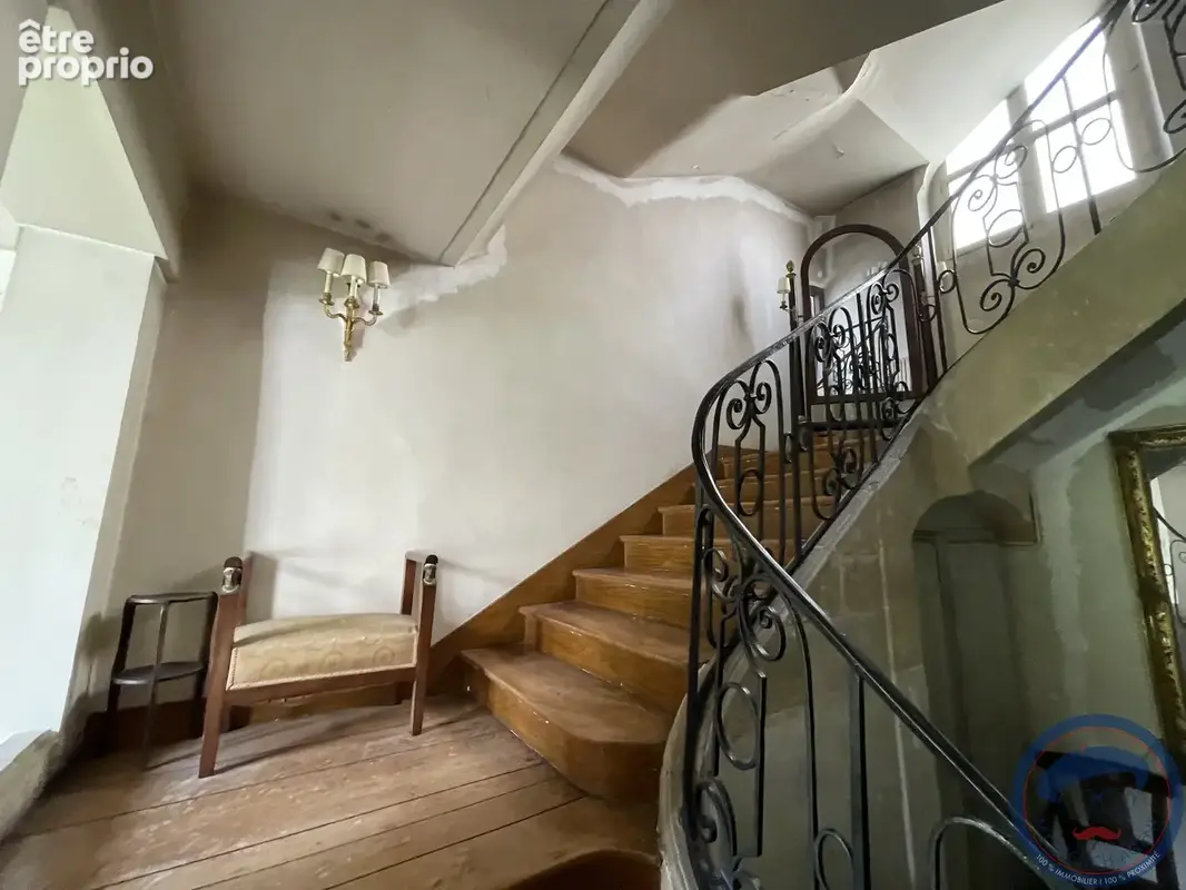 - CAEN. Propriété de caractère de 1870: 2 maisons reliées par un authentique porche équestre.1 365 000 Fai - photo 9