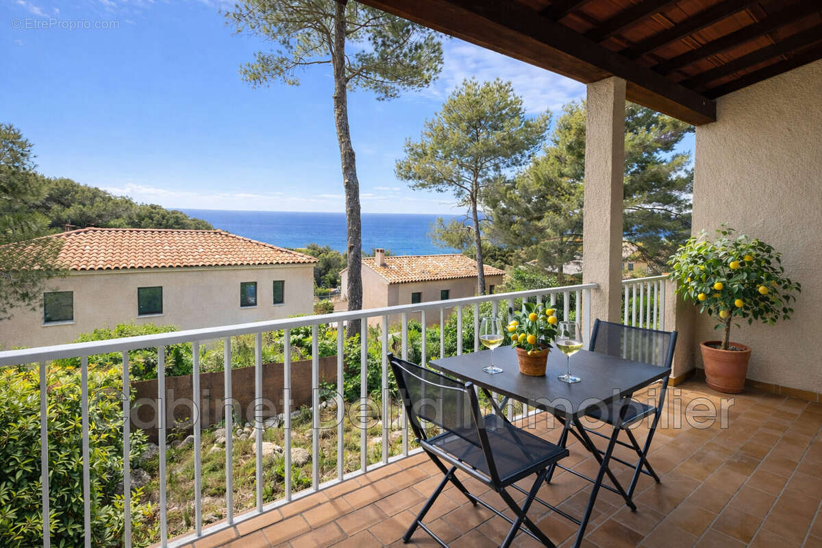 Appartement à SANARY-SUR-MER