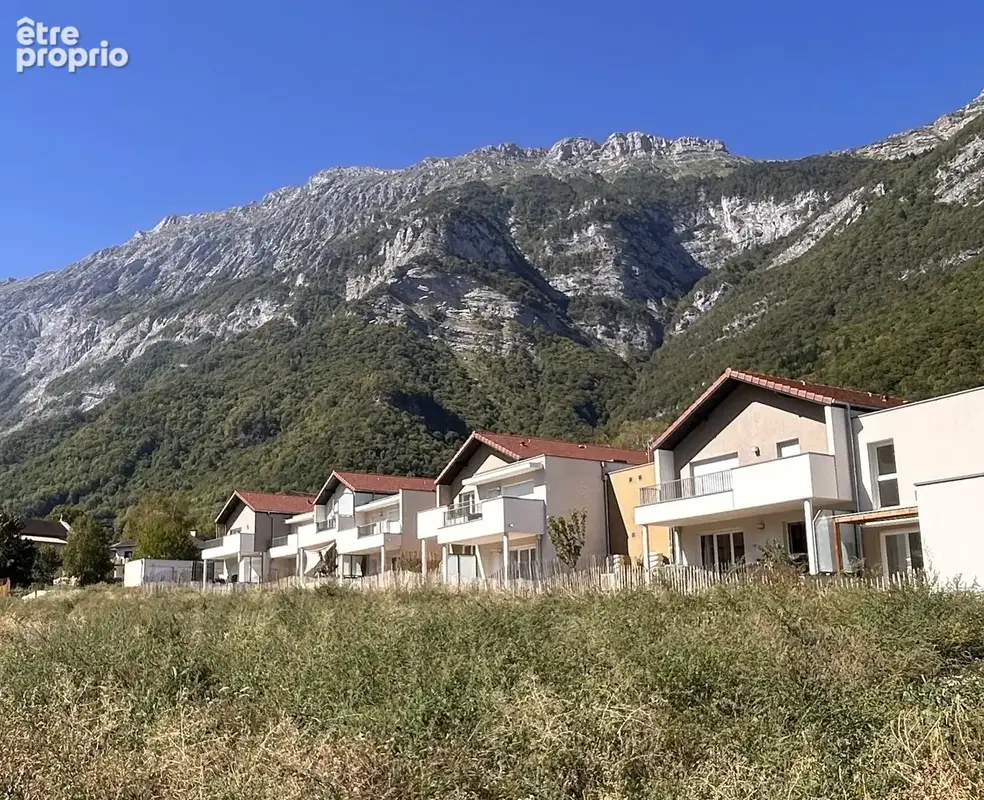 Appartement à SAINT-PAUL-DE-VARCES