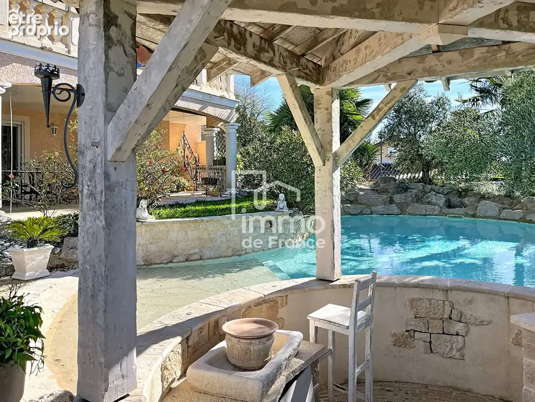Villa Revonnas 11 pièce(s) 365 m2 PISCINE - photo 14