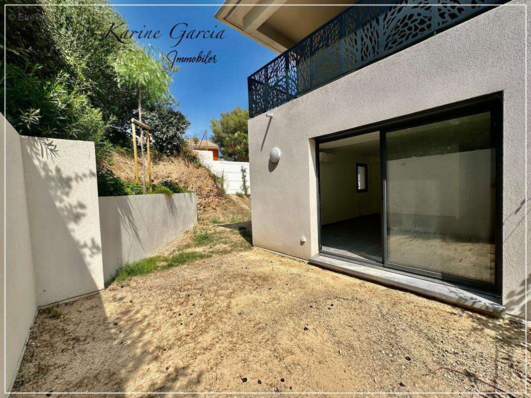 Appartement à SIX-FOURS-LES-PLAGES