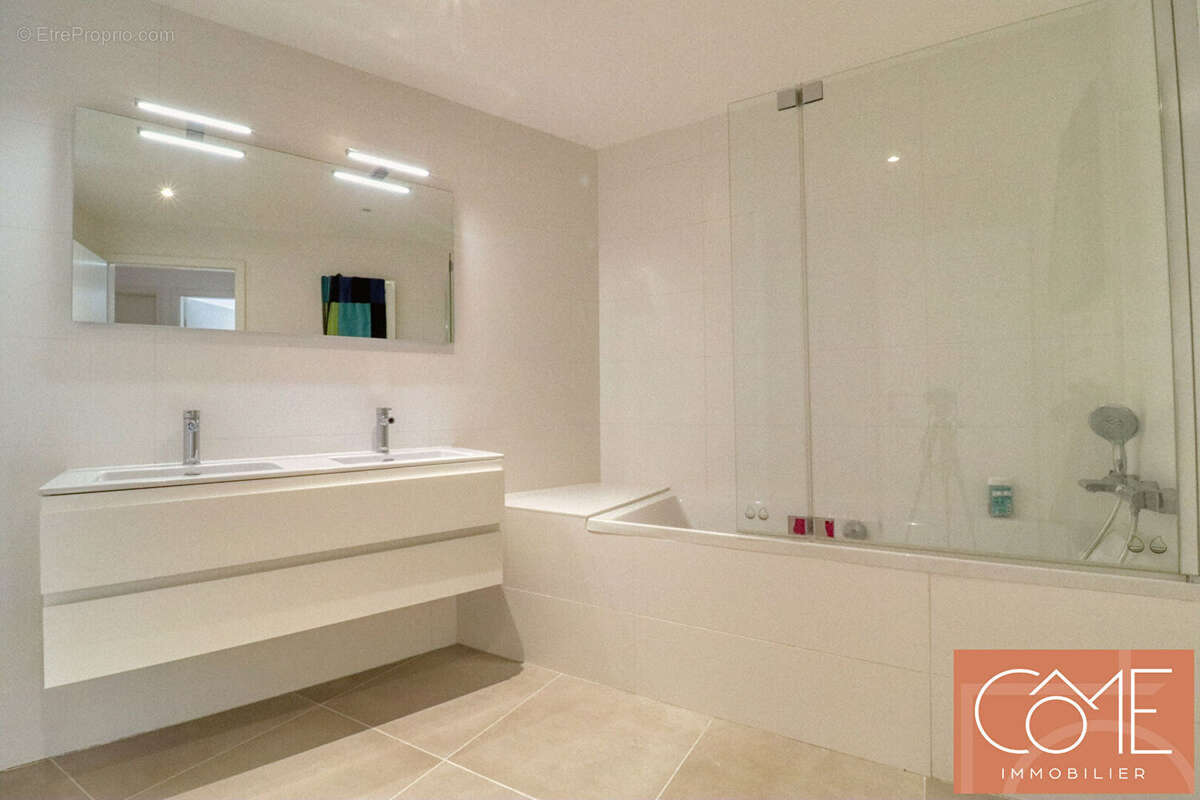 A vendre appartement d'exception - type 4 - 111,93m² - 3 chambres  centre-ville de rennes - quartier hôtel dieu - terrasse/loggi - photo 5