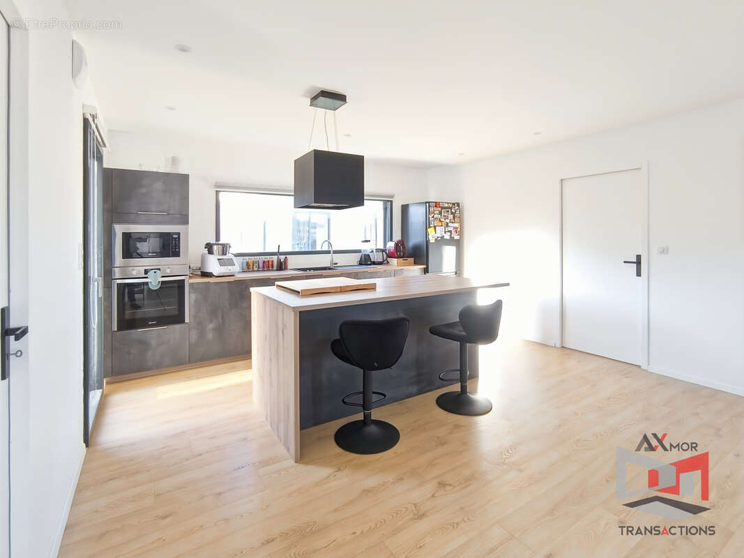 Maison à PLEUMEUR-BODOU