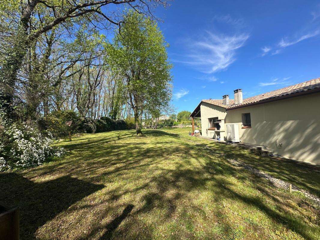 Maison à EAUNES