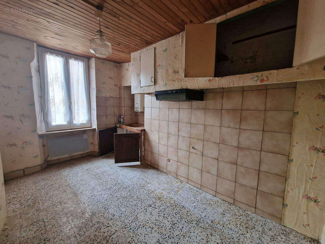 Maison à SALLES-D&#039;AUDE