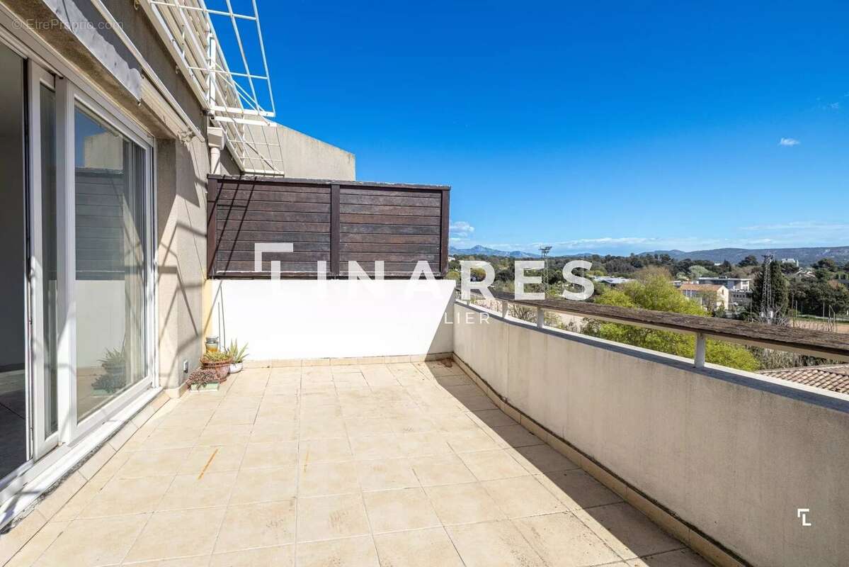 Appartement à MARSEILLE-11E