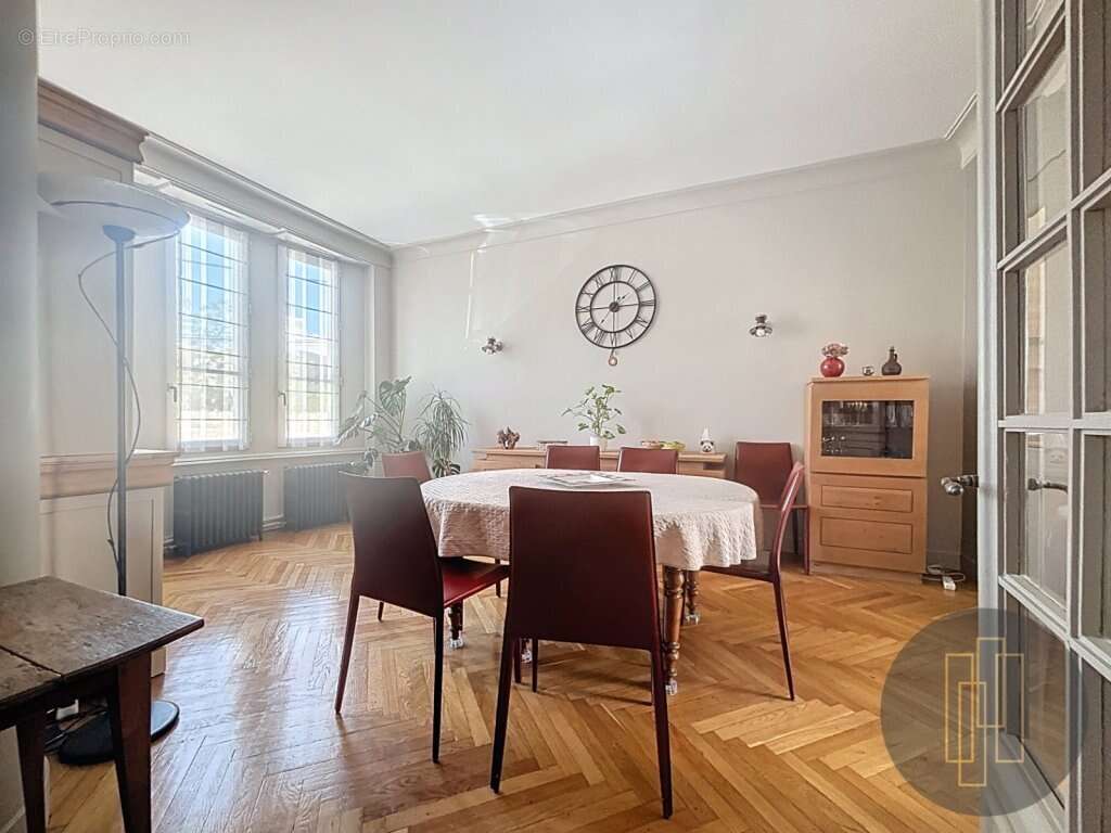 Maison à VILLEFRANCHE-SUR-SAONE