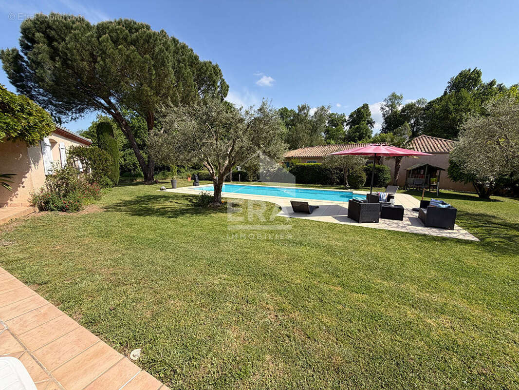 Maison de standing Albi - Lasbordes 150m², piscine, garages 95m² - photo 11