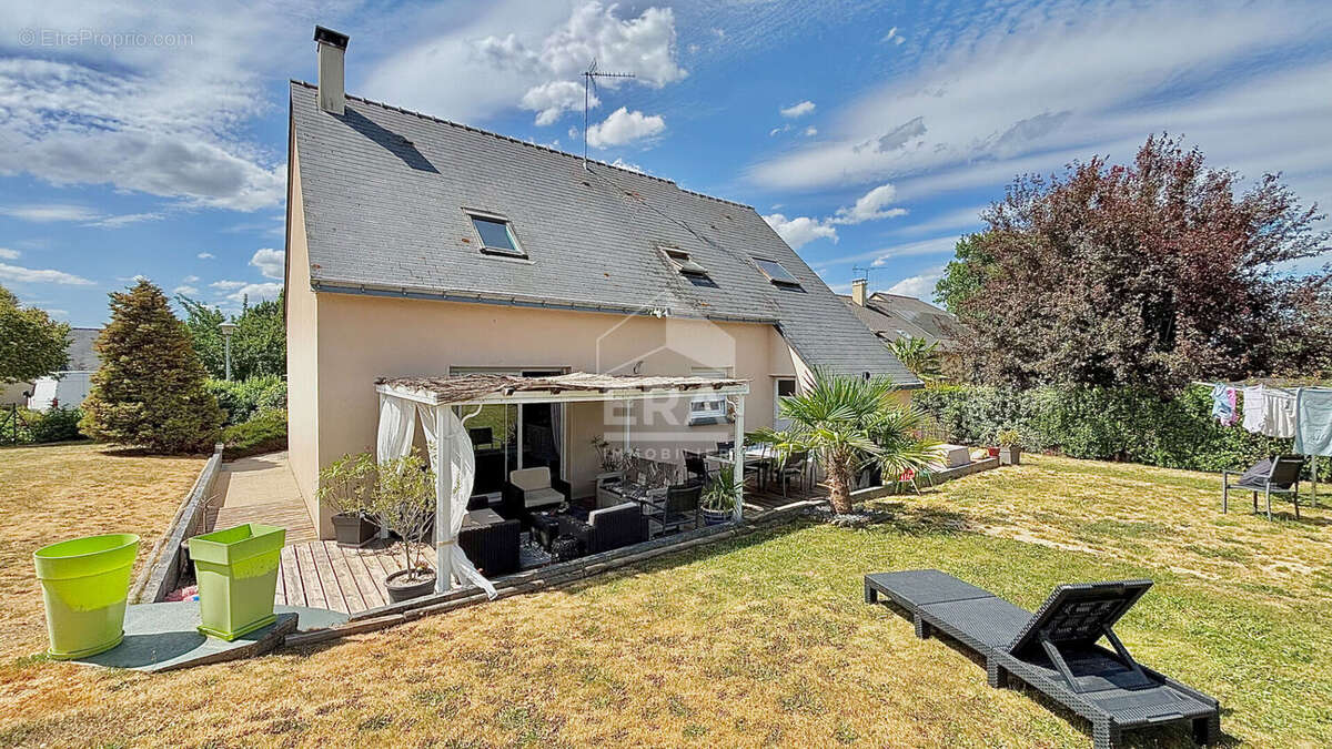 Maison à NUILLE-SUR-VICOIN