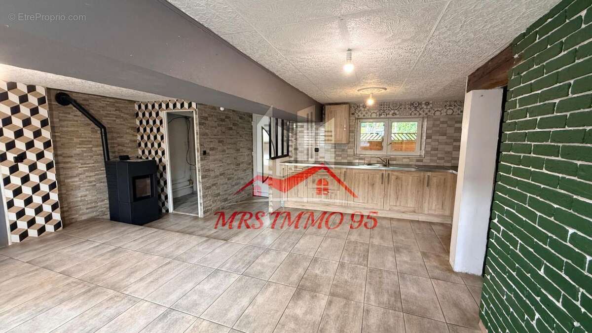 Maison à VEMARS