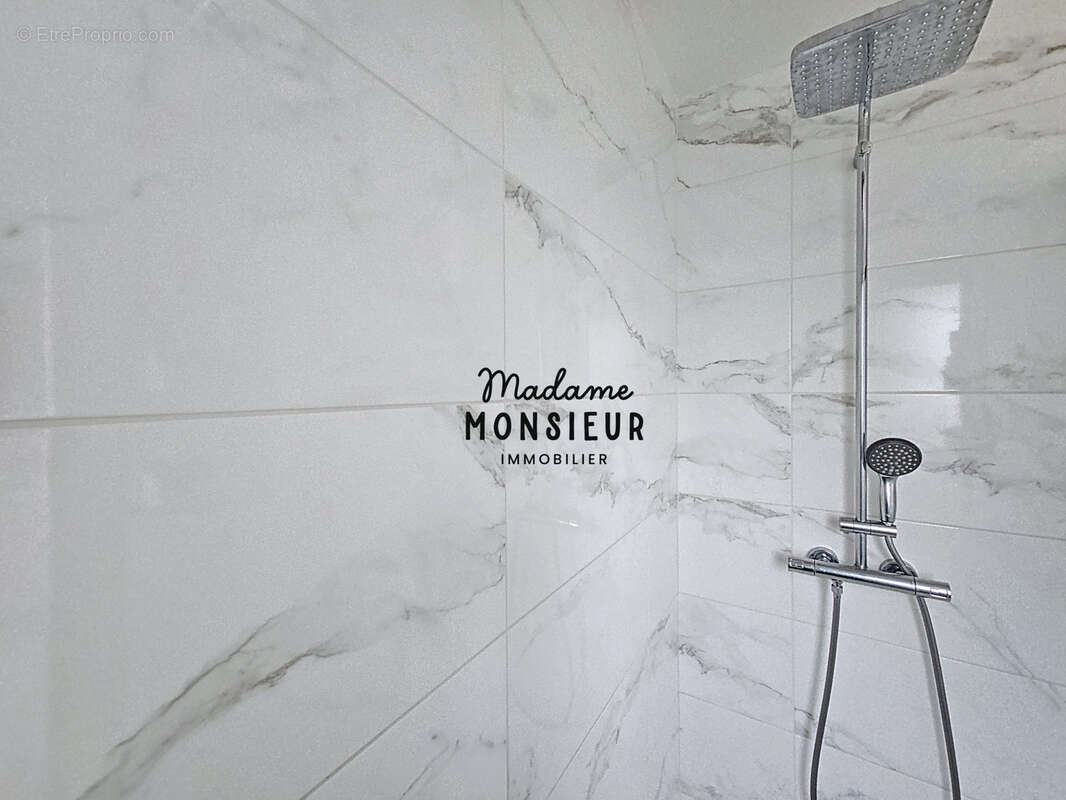 Maison à SAINT-MARCEL-BEL-ACCUEIL