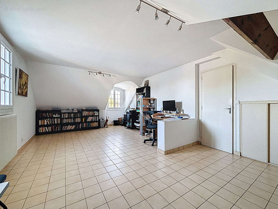 Maison à BOUCHEMAINE