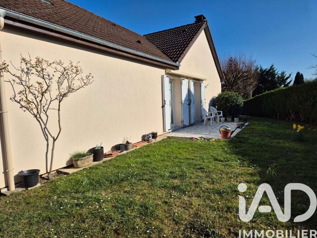 Photo 4 - Maison à RUBELLES