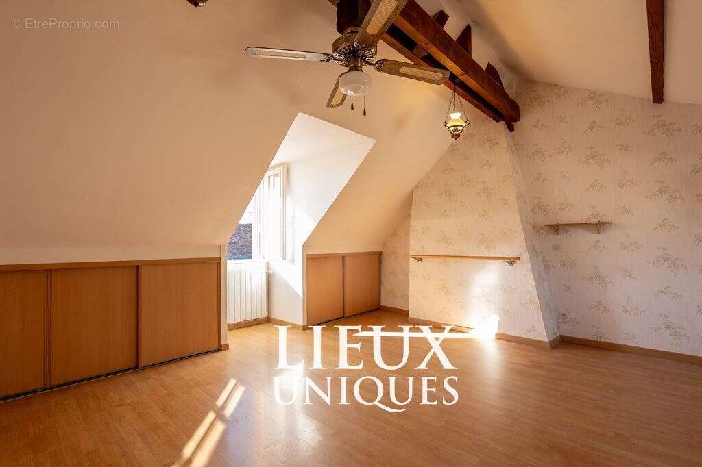 Lieux uniques ® x propriétés privées propose ancien couvent de 173 m² sur un terrain de 1.600 m² - a - photo 22