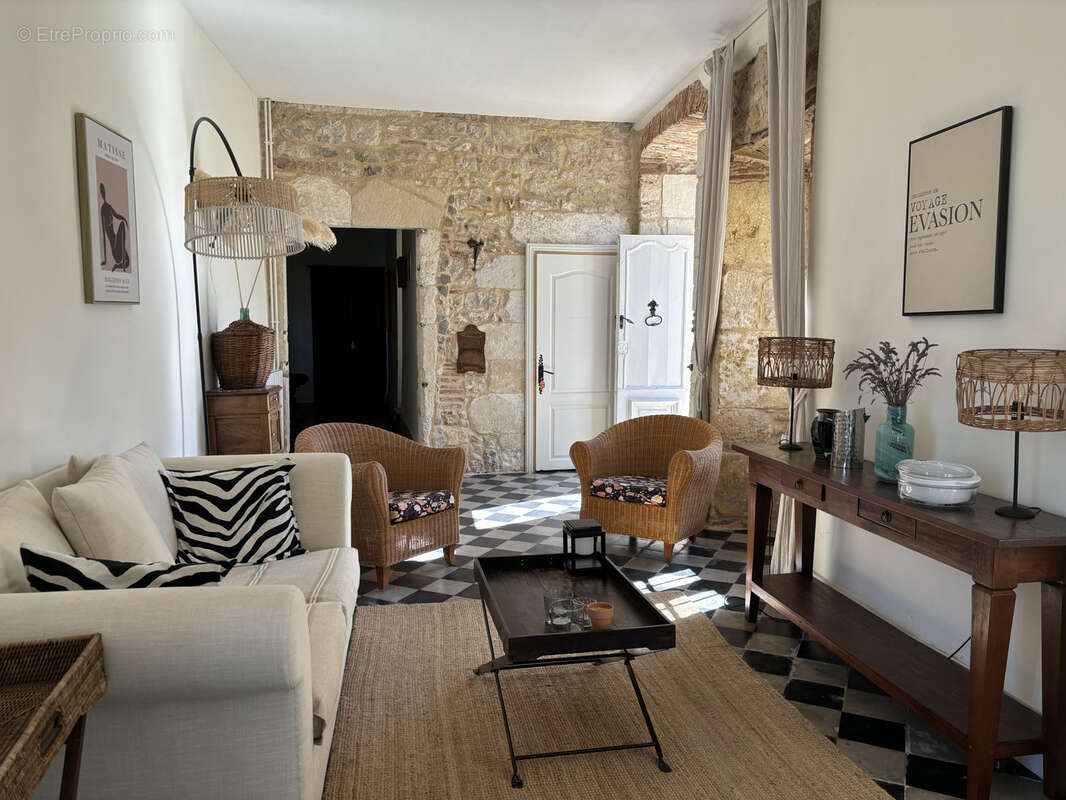 Maison à PUY-L'EVEQUE