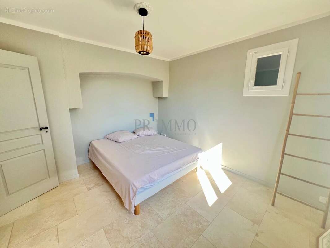 Maison à SAINT-RAPHAEL