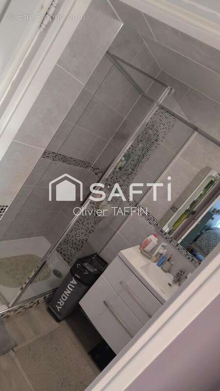 Photo 5 - Appartement à BRUAY-LA-BUISSIERE