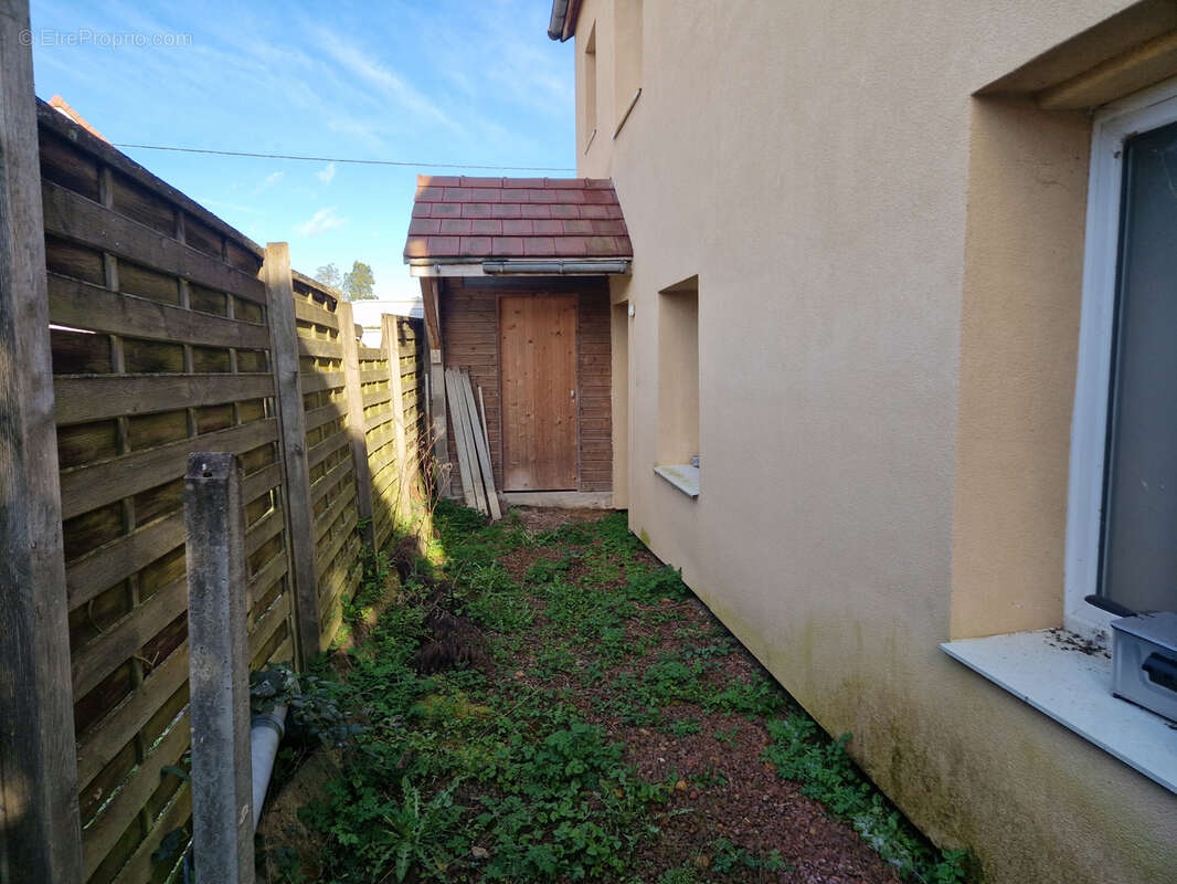 Maison à AUTUN