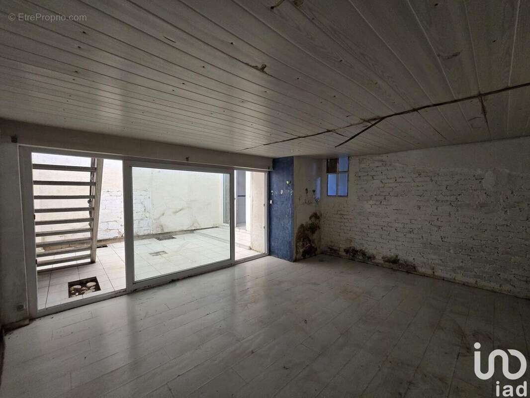 Photo 9 - Commerce à VILLENEUVE-SAINT-GEORGES