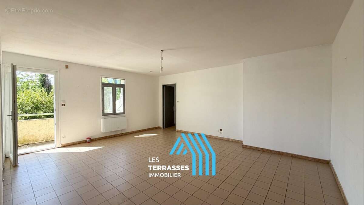 Appartement à SAINT-GERVAIS-SUR-ROUBION